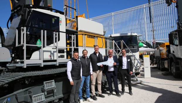 Borama Rent fait ses courses à la Bauma chez Liebherr