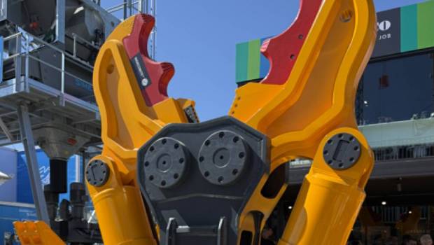 Une nouvelle pince de démolition primaire chez Indeco