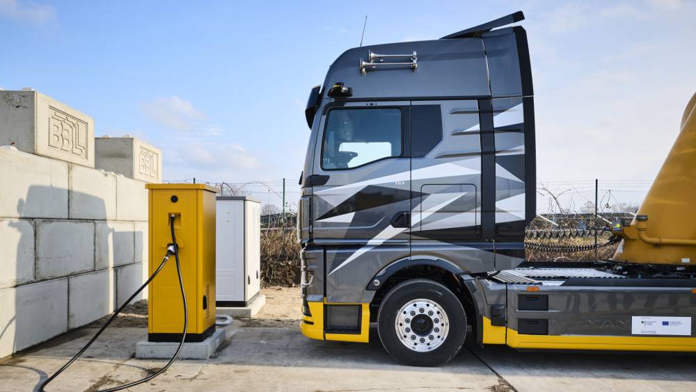Allemagne : MAN livre deux camions électriques eTGX à la centrale à béton de Bad Lausick