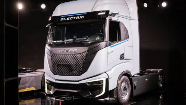 Un nouveau PL électrique pour les 50 ans d'Iveco