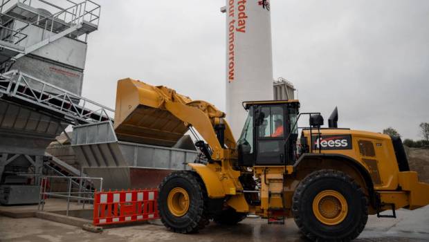 Neustartk : des autoroutes aux carboducs