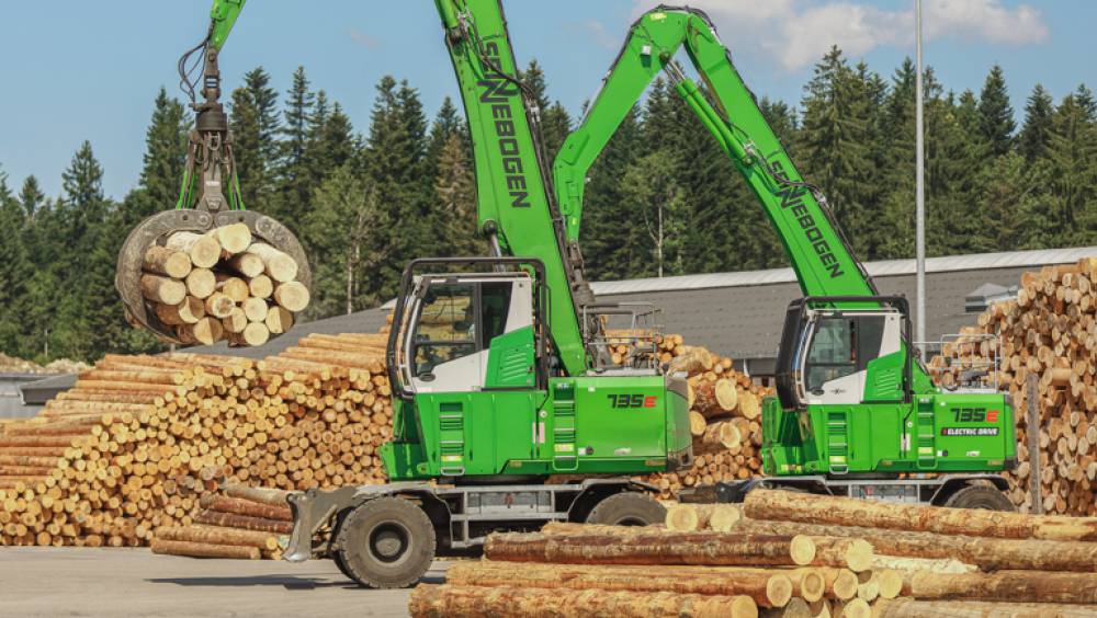 La scierie Chauvin déploie deux pelles de manutention Sennebogen