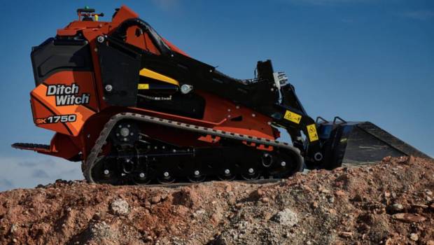 Le SK1750, nouveau porteur multi-outils de Ditch Witch France