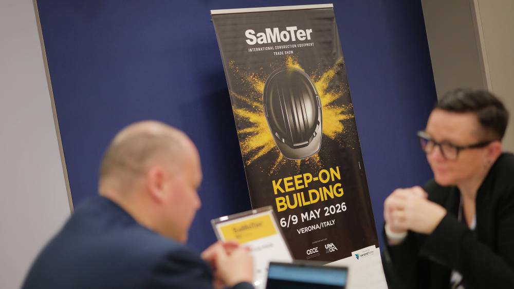 SaMoTer 2026 : le salon italien des engins de construction va faire la part belle au digital