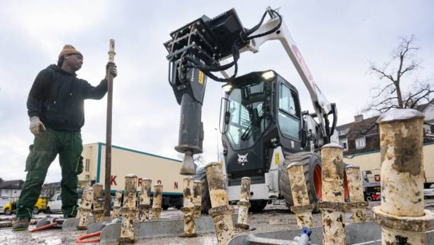 Le fameux Circus Krone met un Linx d'acier en scène