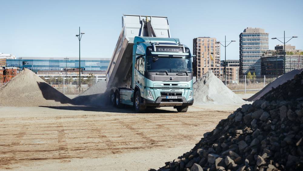 700 km en électrique chez Volvo Trucks