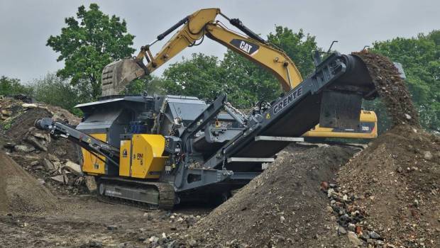 Percuteur Rubble Master RM 100XE Hybrid : Traitement de choc à bas coûts