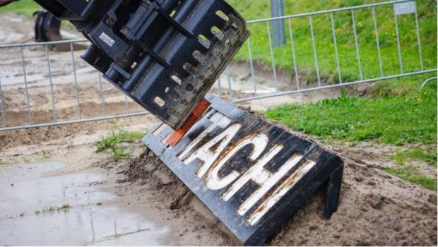 Hitachi lance son challenge pour opérateurs européens