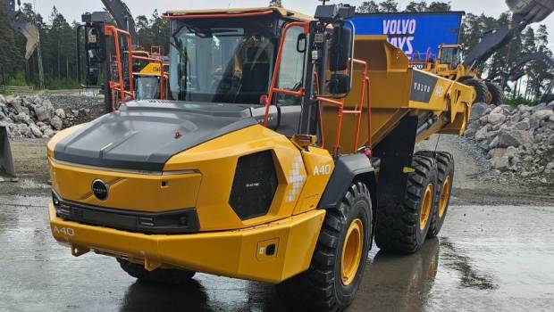 Après son 30 t, Volvo sort le 1er tombereau articulé électrique de 40 t