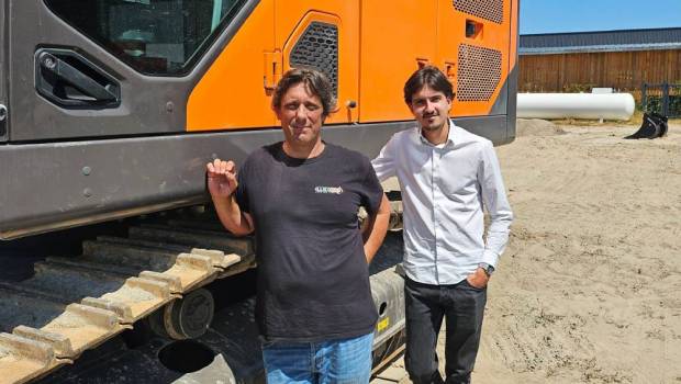 Illicomat fait la démonstration que la Serie 9 de Develon est une bombe technologique