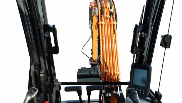 Nouvelle 4 t Develon, puissance en hausse et flèche repositionnée
