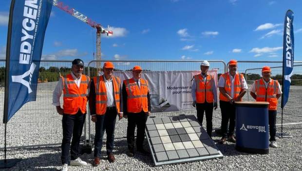 Montaigu-Vendée : pose de la première pierre de l'usine de préfabrication légère Edycem