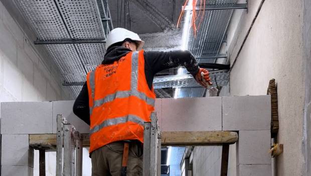 Bron : des murs coupe-feu en béton cellulaire pour la transformation des Galeries Lafayette