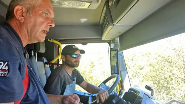 Essai du Renault Trucks K520 8x8 : Attachez vos ceintures, ça va secouer fort. Très fort.