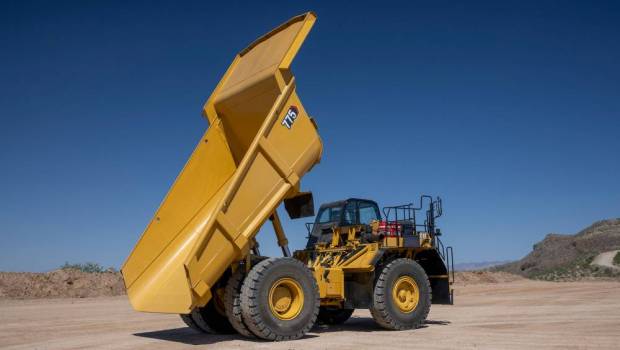 Le tombereau rigide Cat 775 passe à 71,3 t de charge utile