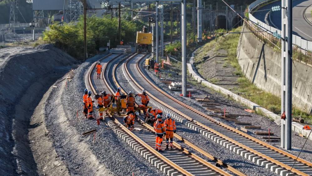4 km de ligne nouvelle en site exploité : le pari réussi de SNCF Réseau en Maurienne