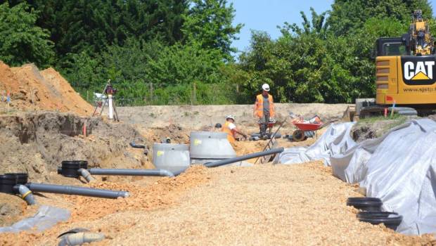 Sur les chantiers, SJS TP cultive la complémentarité des VRD