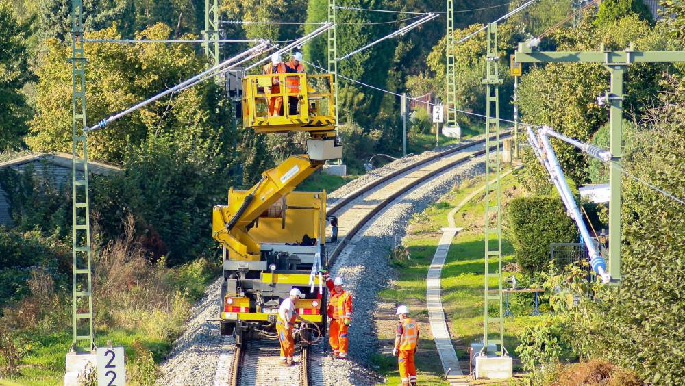 SNCF Réseau investit 5,7 M€ dans la régénération des caténaires entre Montpellier et Sète