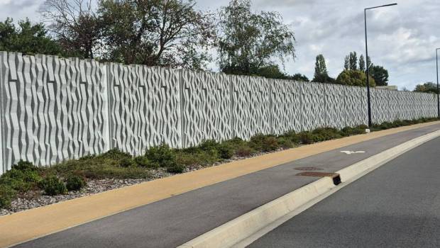 RD70 : des écrans acoustiques en béton armé et béton de bois
