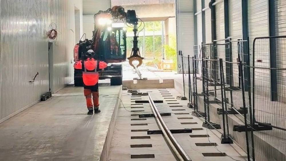 Belfort : une Kubota KW095 mobilisée pour la pose de 220 m de rails